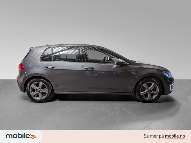 WVWZZZAUZJW902937 2018 VOLKSWAGEN GOLF-3