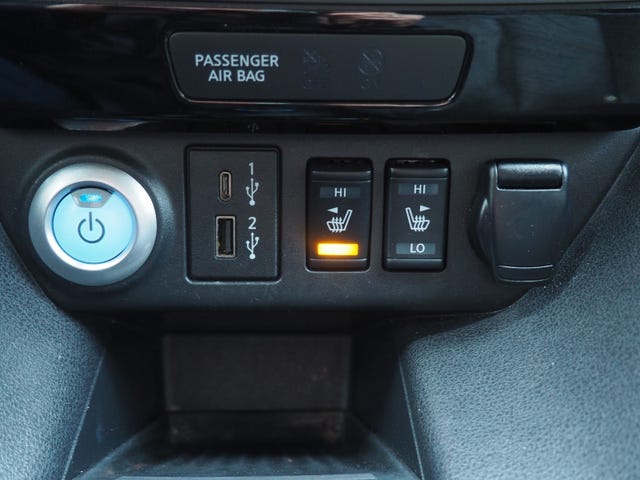 2021 NISSAN LEAF - 34