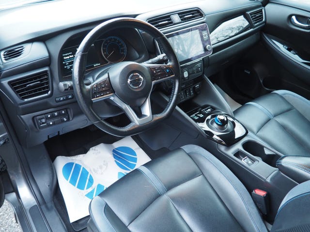 2021 NISSAN LEAF - 13