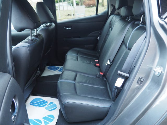 2021 NISSAN LEAF - 15