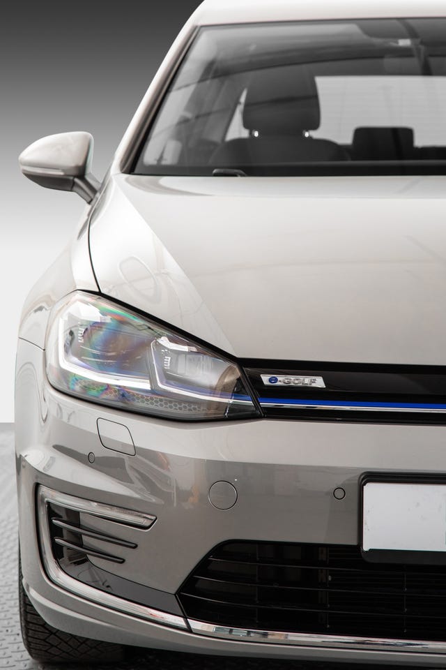 WVWZZZAUZKW906296 2019 VOLKSWAGEN GOLF-3