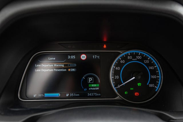 2021 NISSAN LEAF - 22