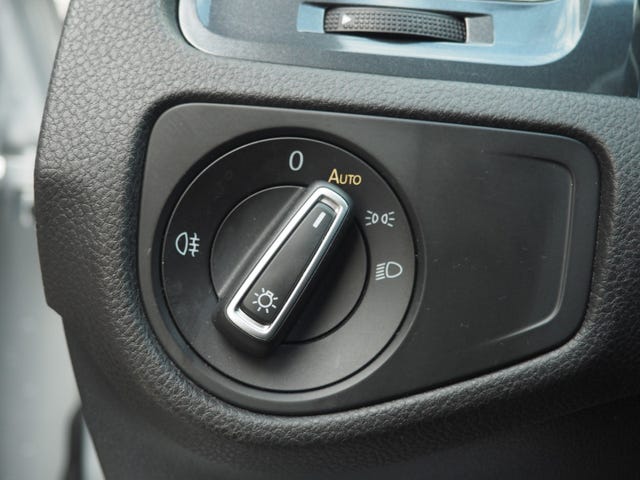 2019 VOLKSWAGEN GOLF - 29