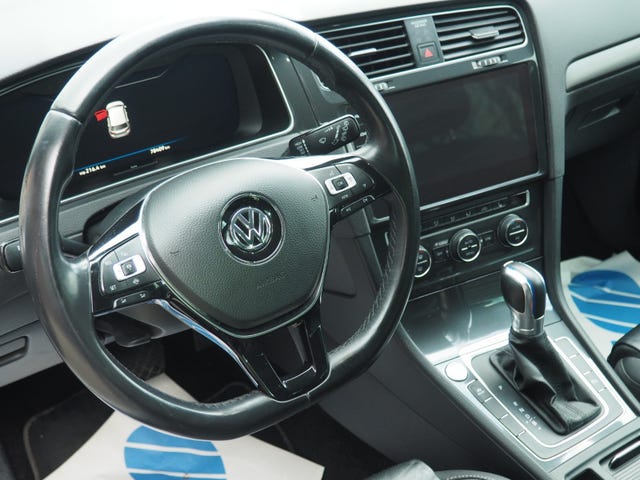 2019 VOLKSWAGEN GOLF - 15