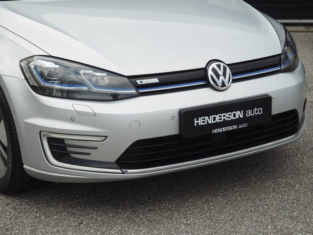 2019 VOLKSWAGEN GOLF - 11
