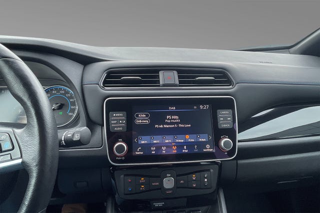 2021 NISSAN LEAF - 15