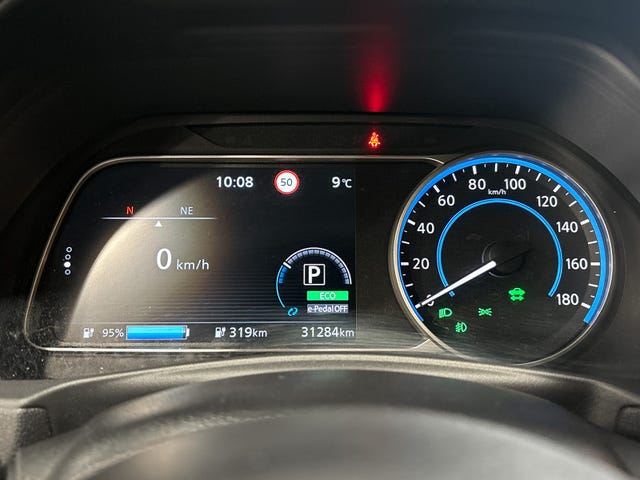 2021 NISSAN LEAF - 15