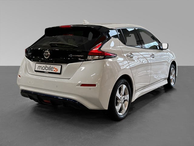 2021 NISSAN LEAF - 9