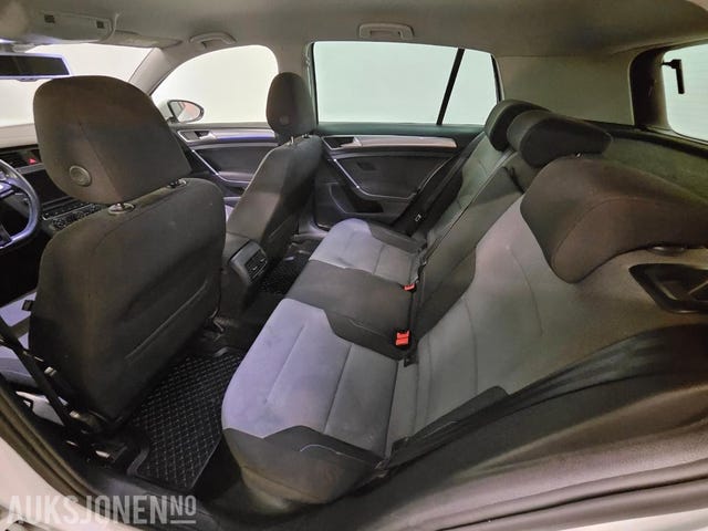2015 VOLKSWAGEN GOLF - 19