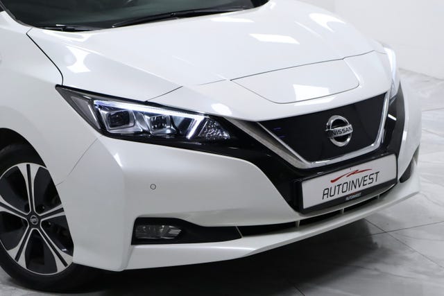 SJNFAAZE1U0017261 2018 NISSAN LEAF-2