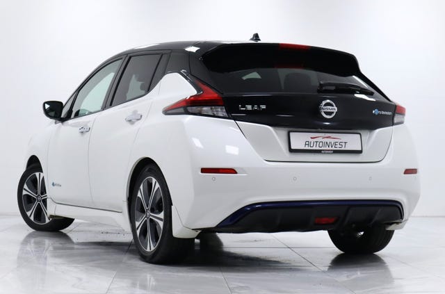 SJNFAAZE1U0017261 2018 NISSAN LEAF-4