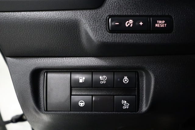 2018 NISSAN LEAF - 16