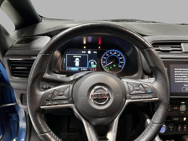 2021 NISSAN LEAF - 10