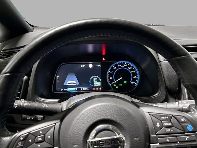 2021 NISSAN LEAF - 11