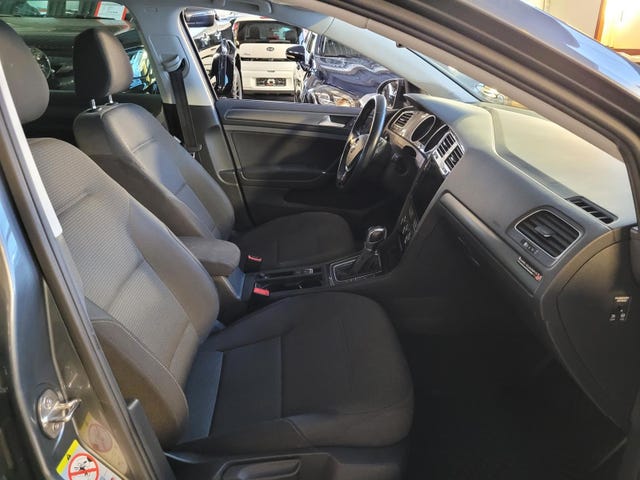 2019 VOLKSWAGEN GOLF - 9