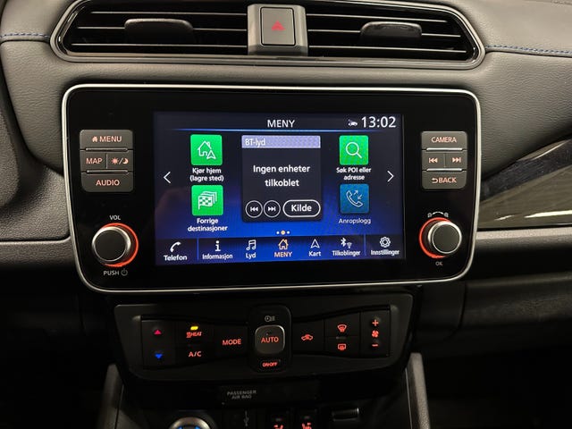 2022 NISSAN LEAF - 18