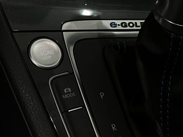 2019 VOLKSWAGEN GOLF - 22