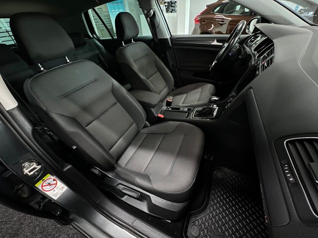 2019 VOLKSWAGEN GOLF - 26