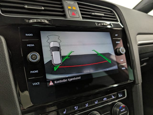 2019 VOLKSWAGEN GOLF - 34