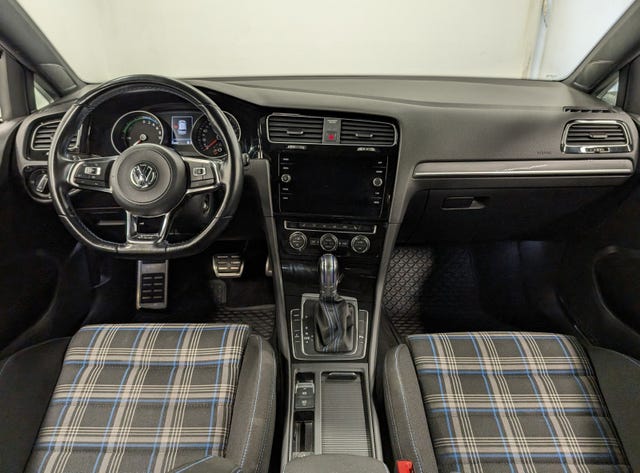 2019 VOLKSWAGEN GOLF - 22