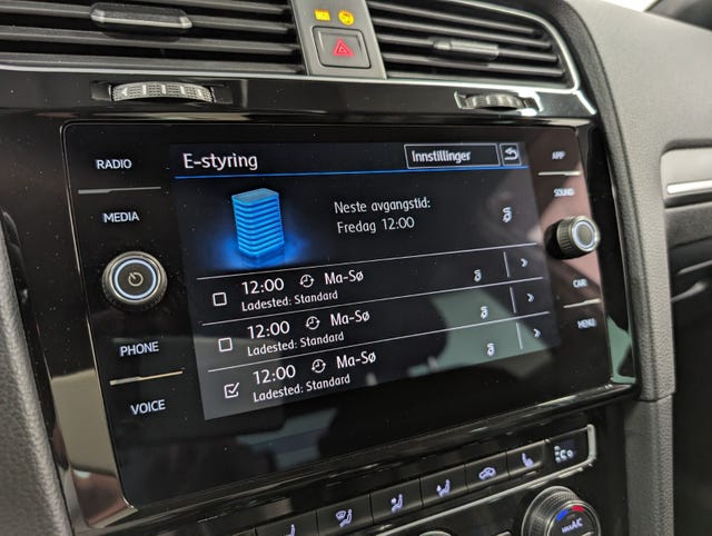 2019 VOLKSWAGEN GOLF - 37