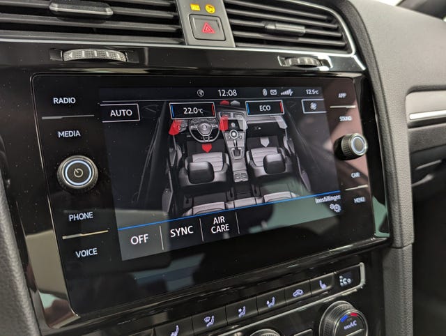 2019 VOLKSWAGEN GOLF - 36