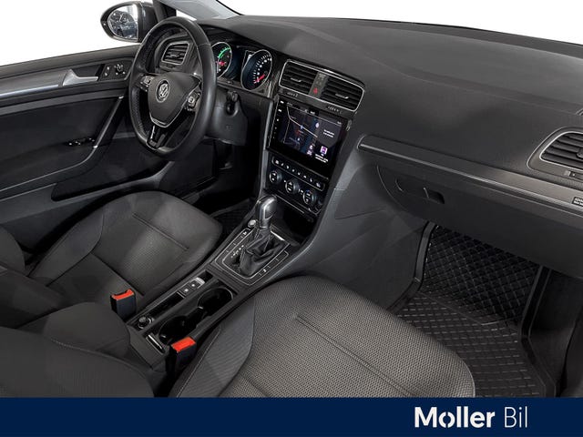 2019 VOLKSWAGEN GOLF - 15