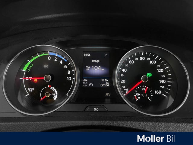 2019 VOLKSWAGEN GOLF - 9