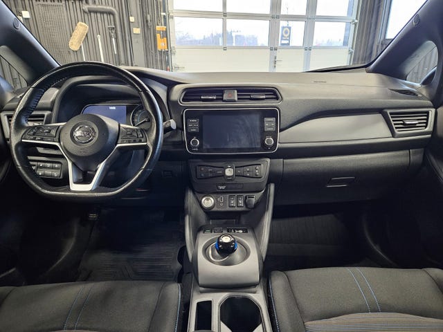 2021 NISSAN LEAF - 8