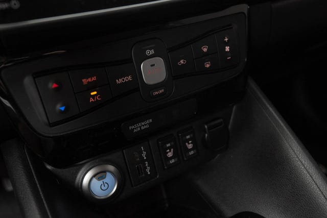 2021 NISSAN LEAF - 16