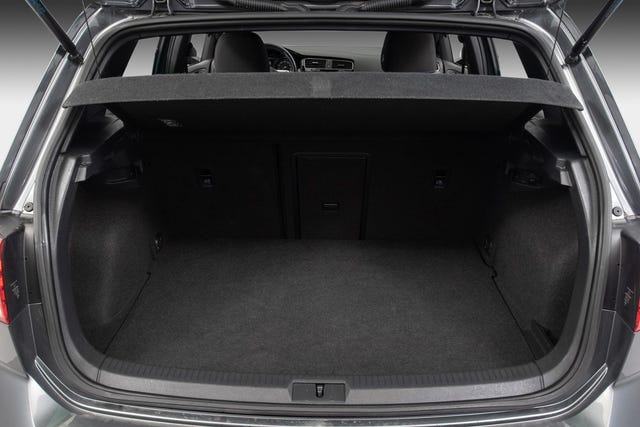 2019 VOLKSWAGEN GOLF - 23