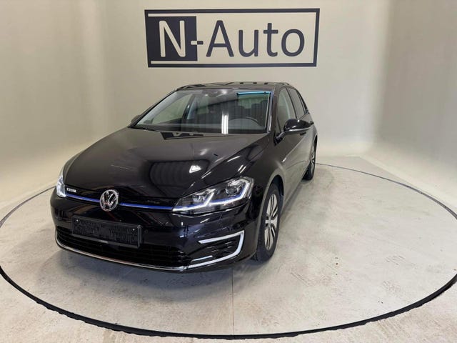 WVWZZZAUZJ8900964 2018 VOLKSWAGEN GOLF-0
