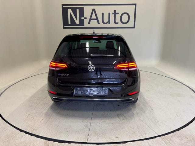 2018 VOLKSWAGEN GOLF - 10