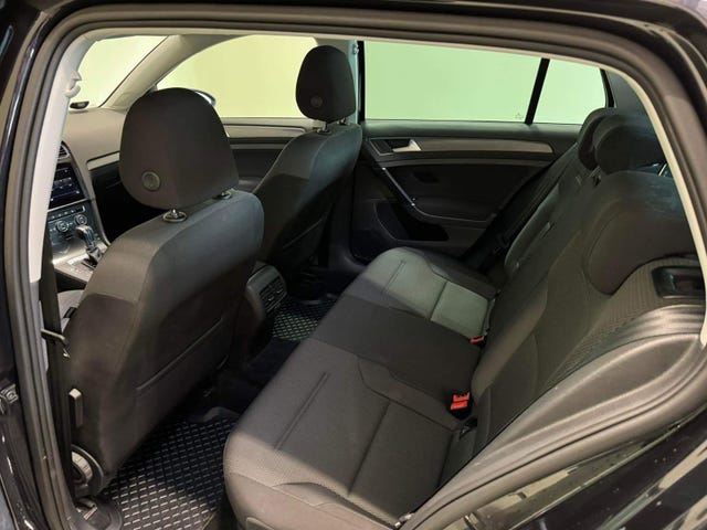 2018 VOLKSWAGEN GOLF - 16