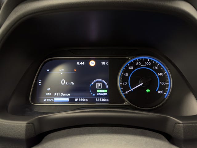 2020 NISSAN LEAF - 18