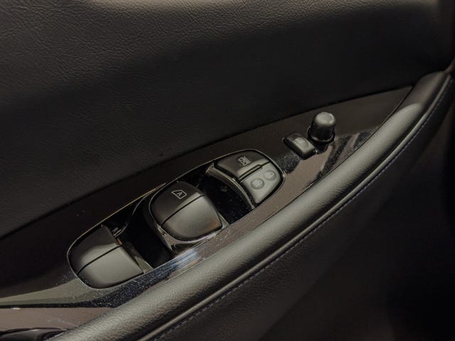 2020 NISSAN LEAF - 14