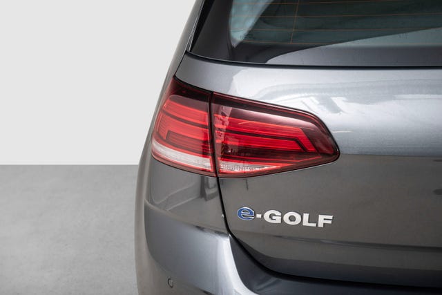 2019 VOLKSWAGEN GOLF - 8