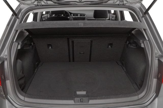2019 VOLKSWAGEN GOLF - 17