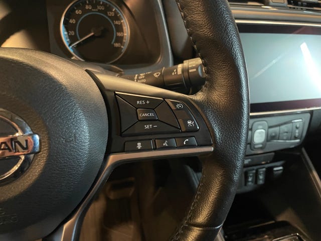 2020 NISSAN LEAF - 22