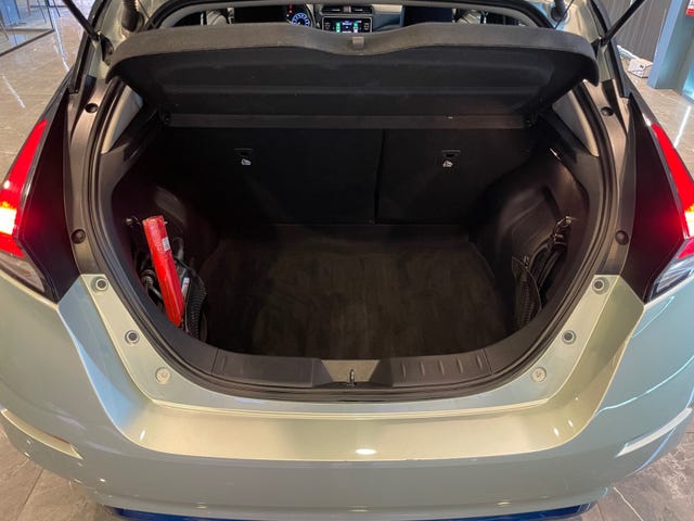 2020 NISSAN LEAF - 50