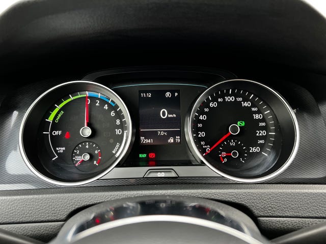 2015 VOLKSWAGEN GOLF - 21