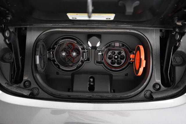 SJNFAAZE1U0168138 2022 NISSAN LEAF-4