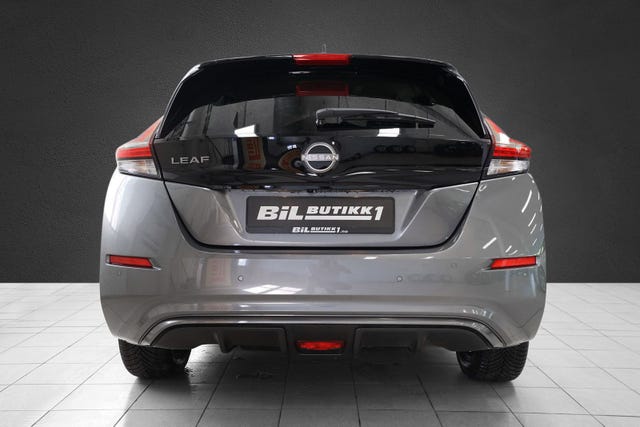2022 NISSAN LEAF - 9