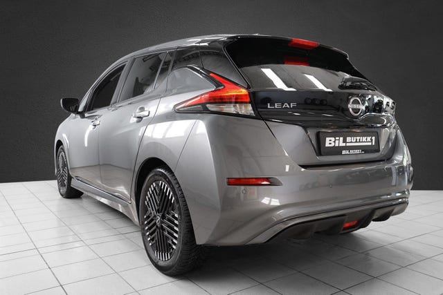 2022 NISSAN LEAF - 12