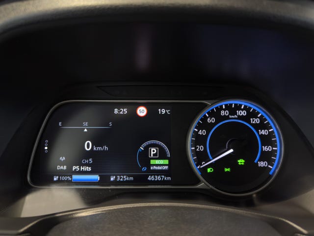 2020 NISSAN LEAF - 18