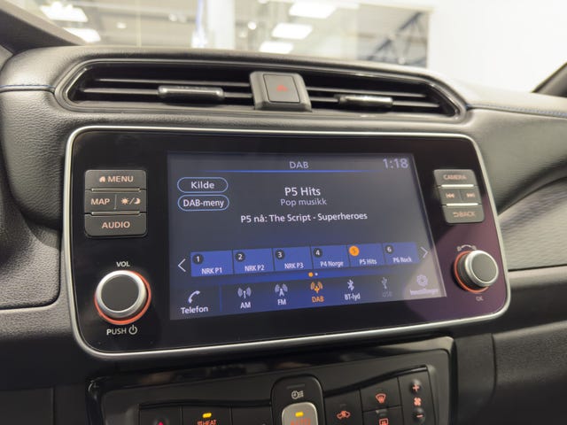 2020 NISSAN LEAF - 22