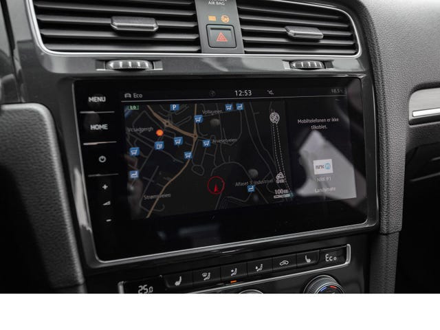 2019 VOLKSWAGEN GOLF - 24