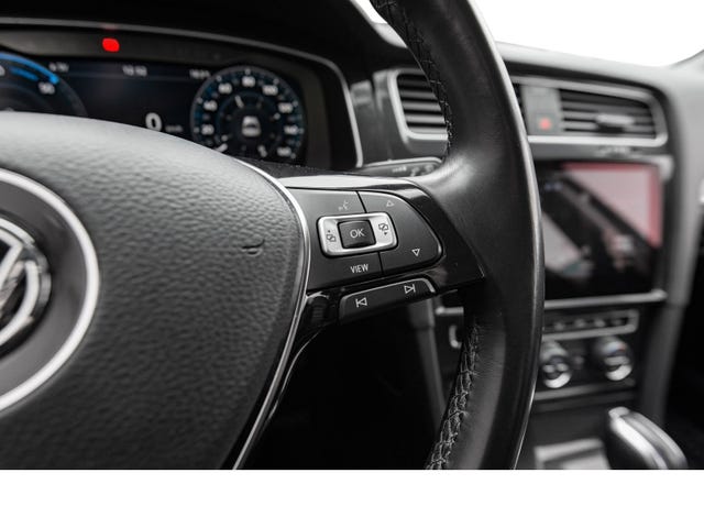 2019 VOLKSWAGEN GOLF - 20