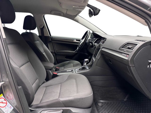 2019 VOLKSWAGEN GOLF - 18