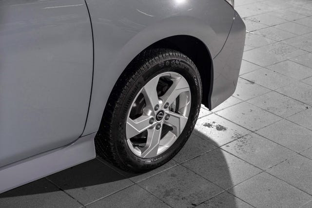 2022 NISSAN LEAF - 8